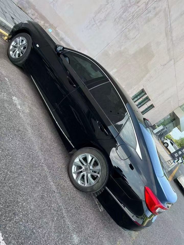 营口21年本田雅阁7