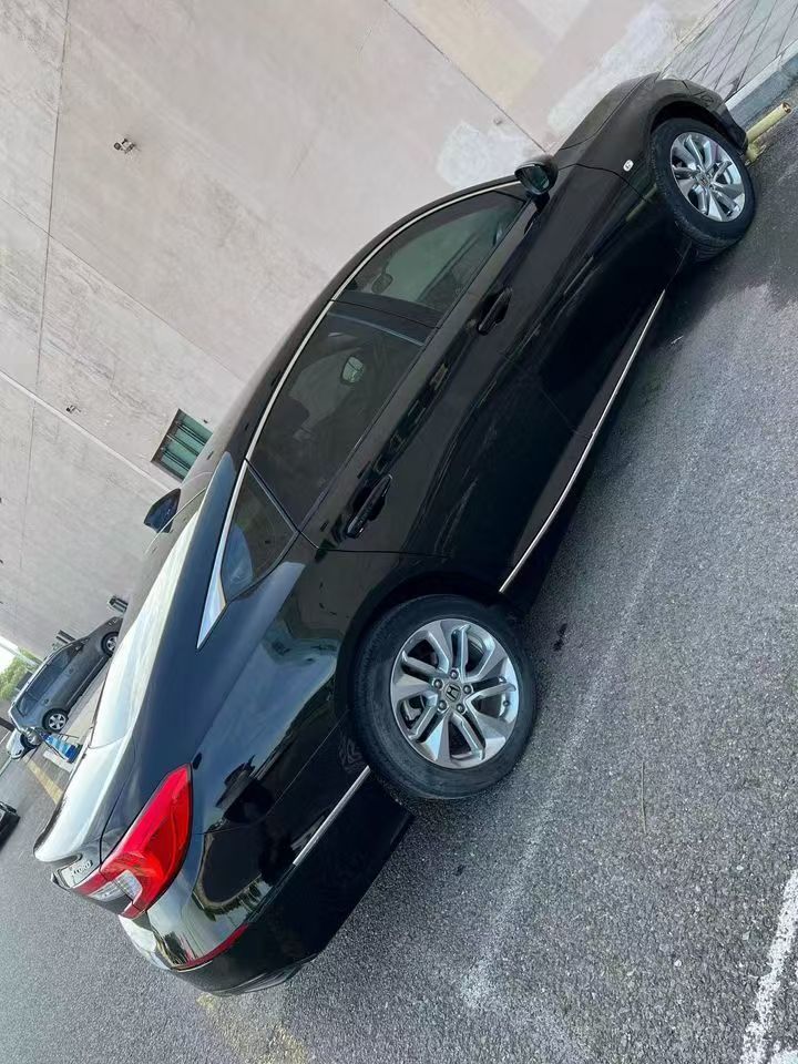 营口21年本田雅阁9