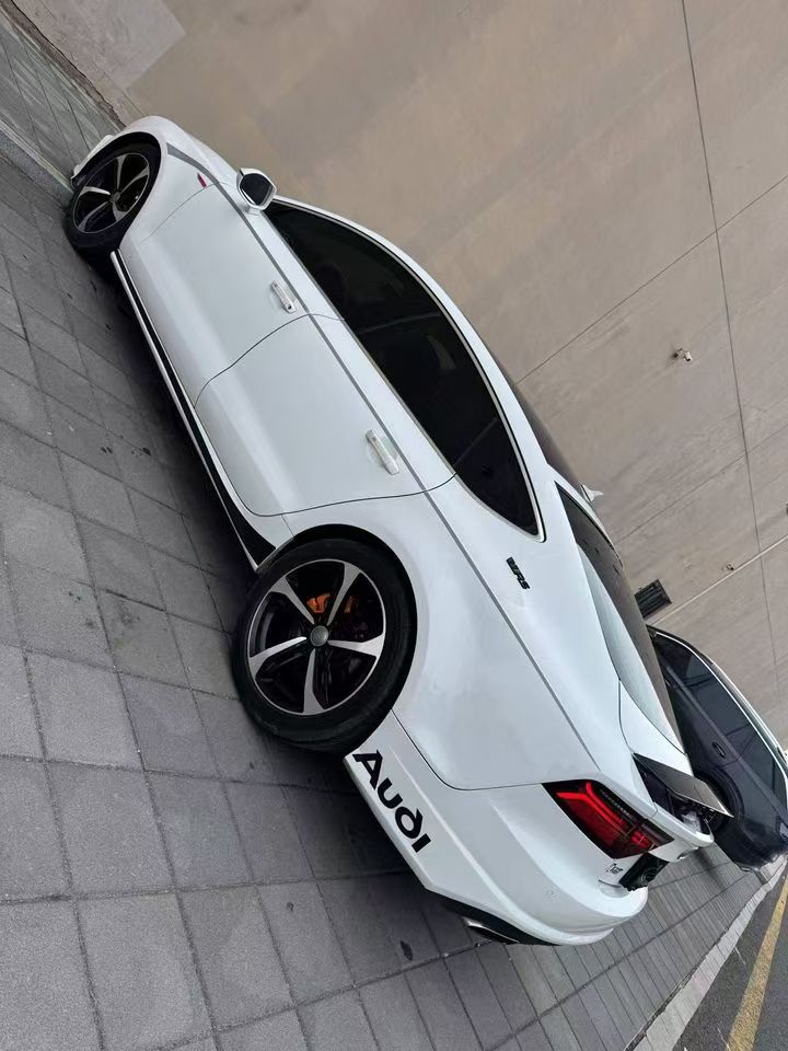营口17年奥迪A7L9