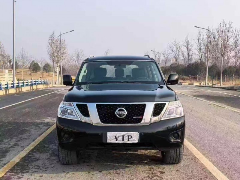 郑州18年日产途乐1