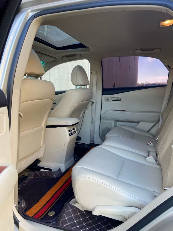 营口12年雷克萨斯RX5