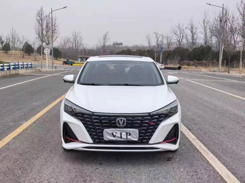 郑州23年长安汽车逸动1