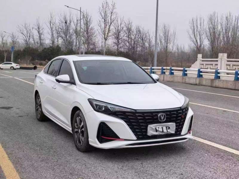 郑州23年长安汽车逸动2