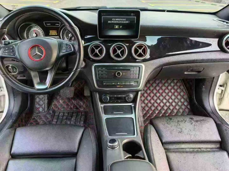 荆门17年奔驰CLA5