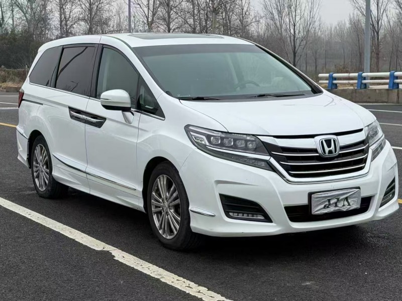 郑州18年本田艾力绅2