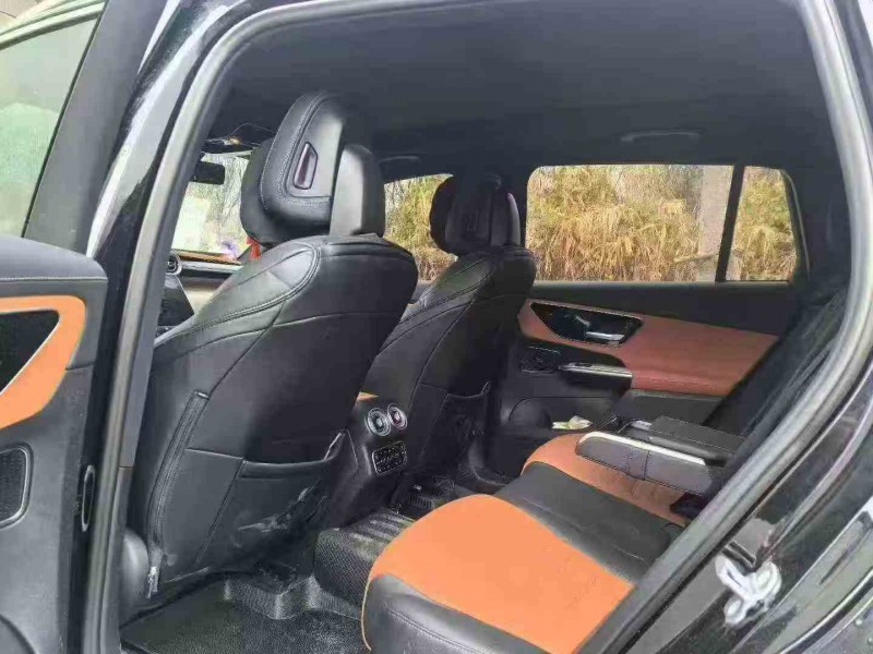 鄂州23年奔驰GLC5