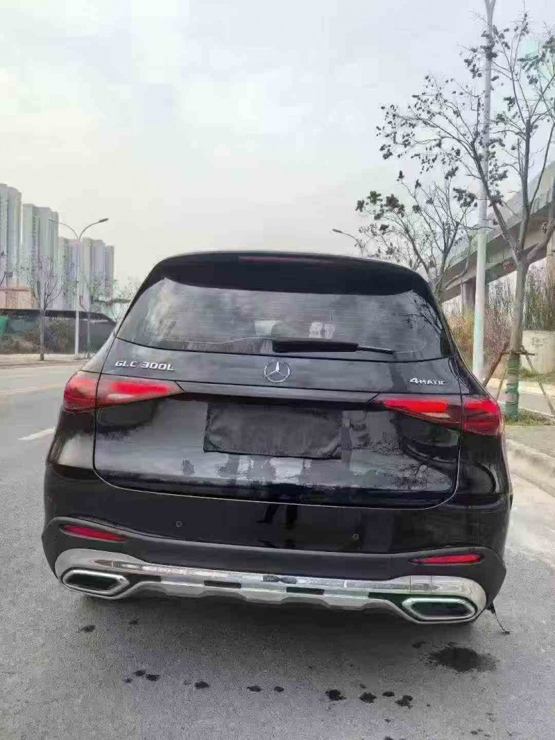 鄂州23年奔驰GLC8