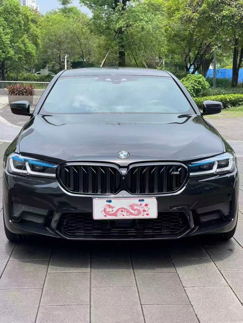 佛山22年宝马5系1