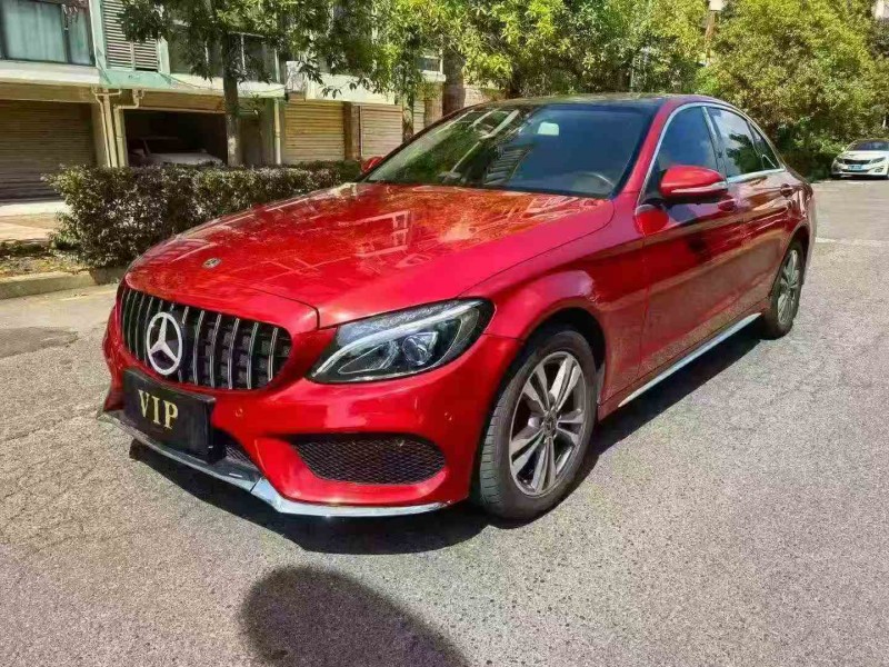 荆州17年奔驰GLC3