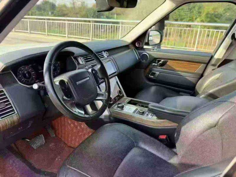 安庆19年路虎揽胜行政4