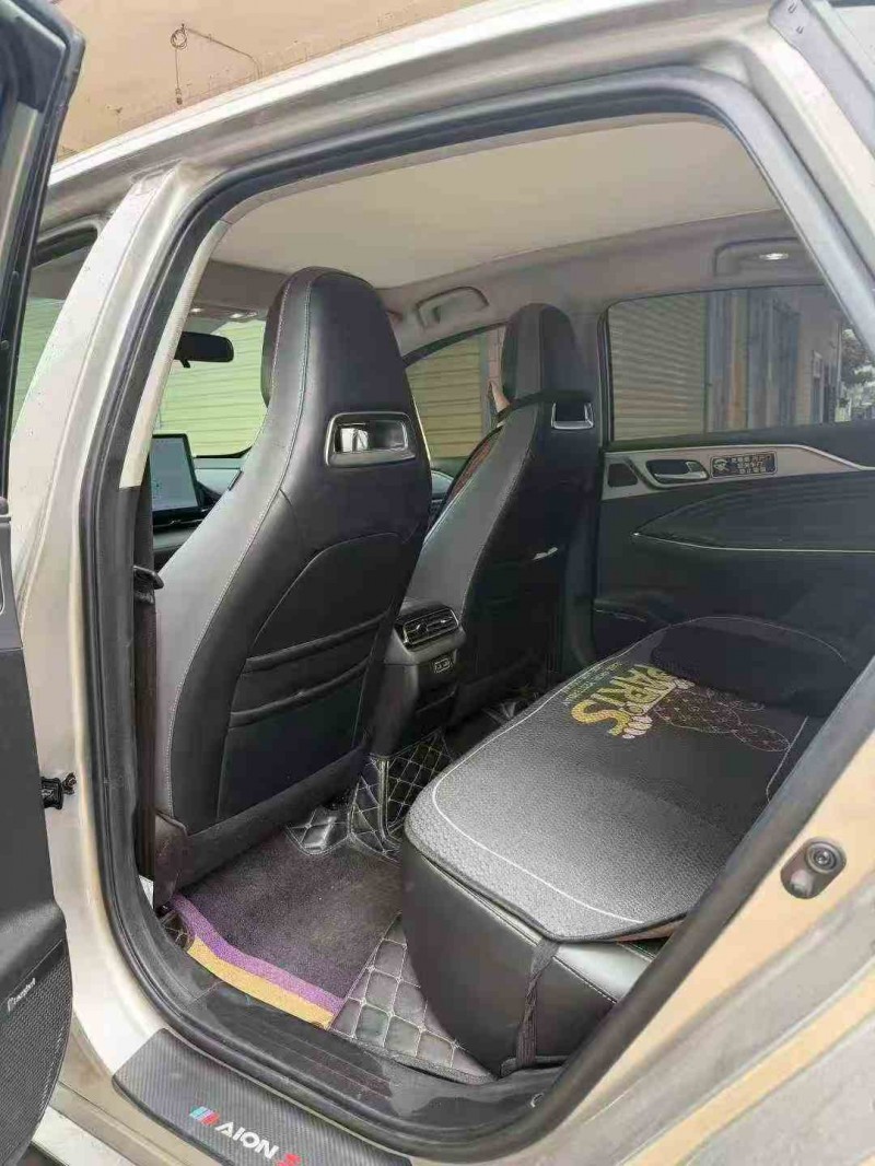 佛山23年傳祺埃安S6