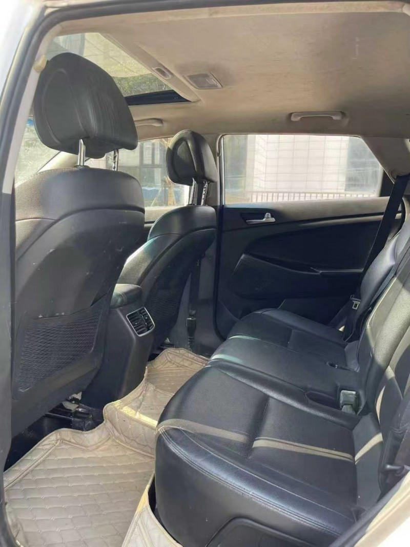 佛山17年現代途勝6