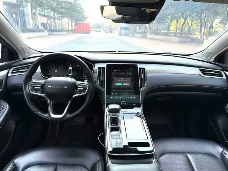 東莞22年榮威i68