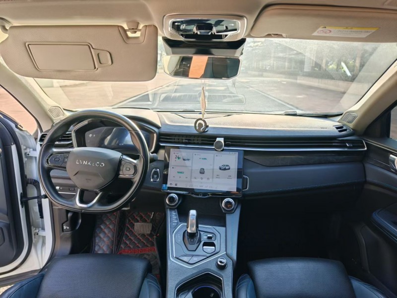 東莞22年領克054