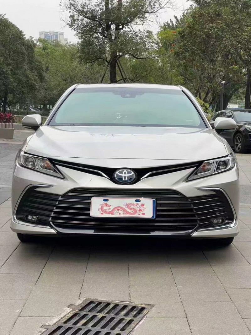 佛山21年豐田凱美瑞1