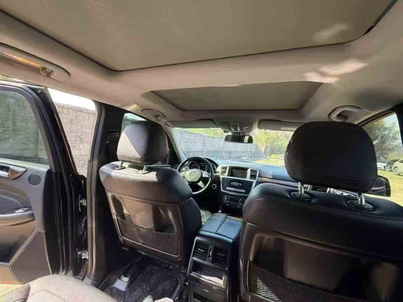 湛江14年奔驰ML6