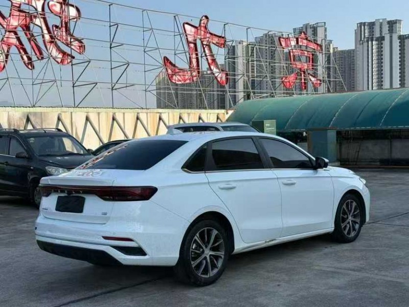 东莞23年吉利帝豪7