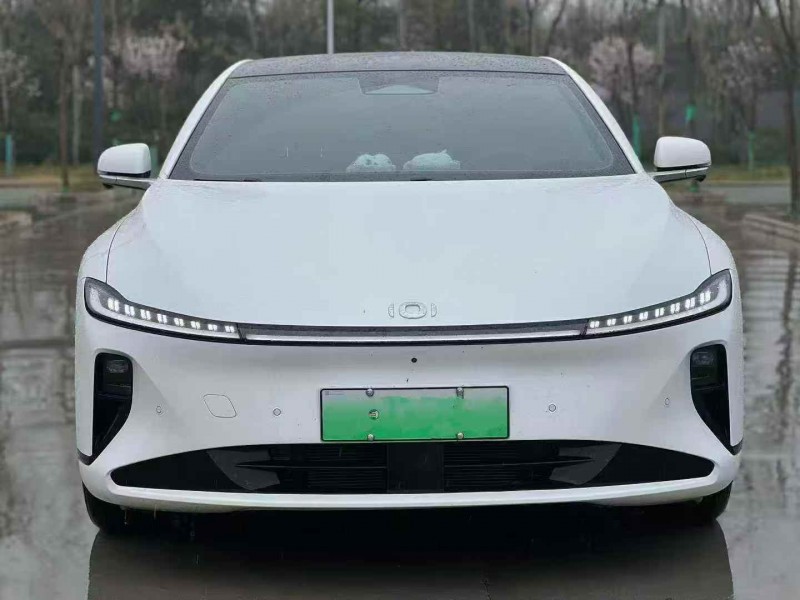 延安25年长安汽车启源1