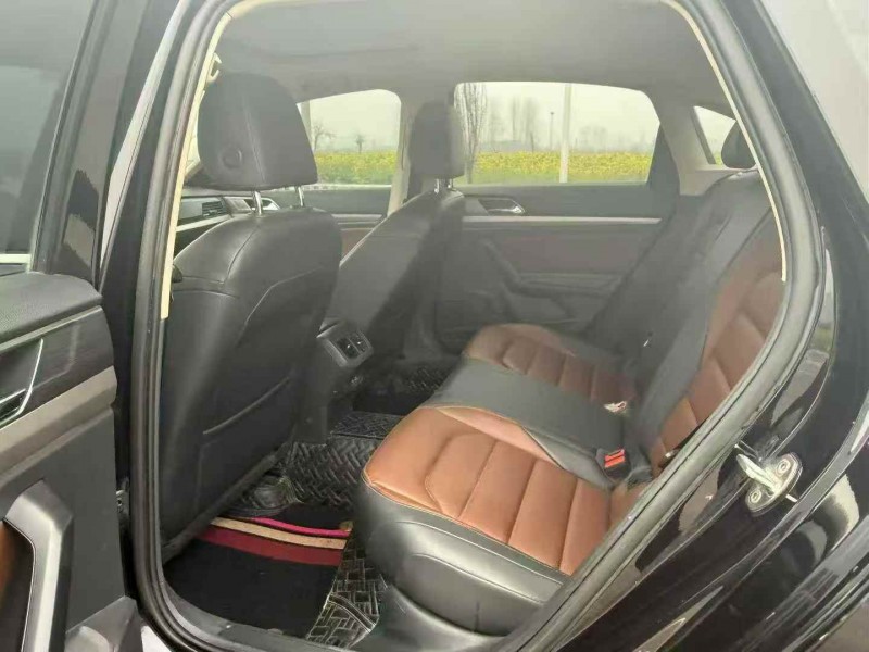 延安20年大眾朗逸5