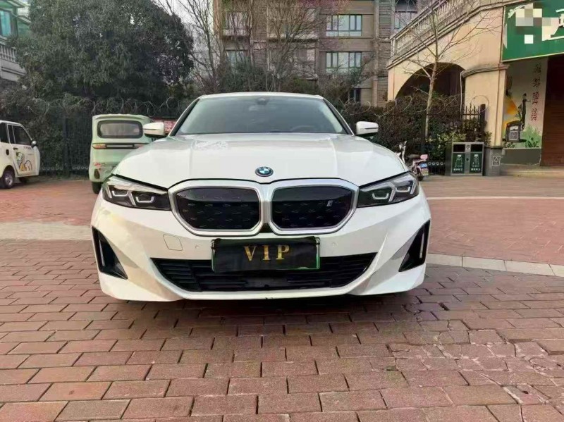 佛山25年宝马I31