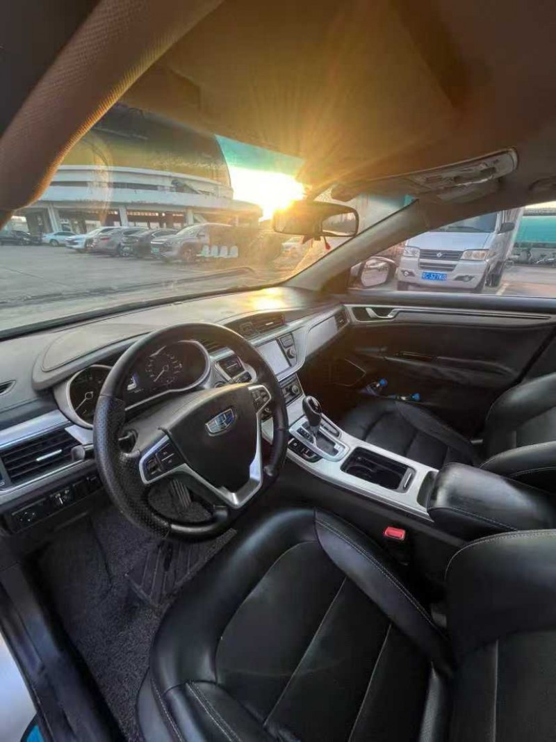 东莞17年吉利帝豪4