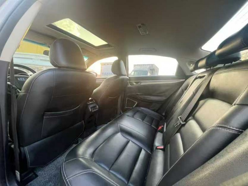 东莞17年吉利帝豪6