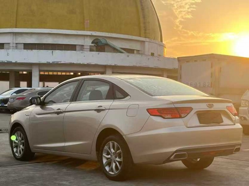 东莞17年吉利帝豪9