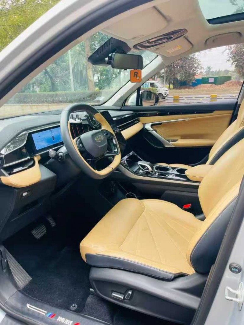 东莞23年吉利博越4