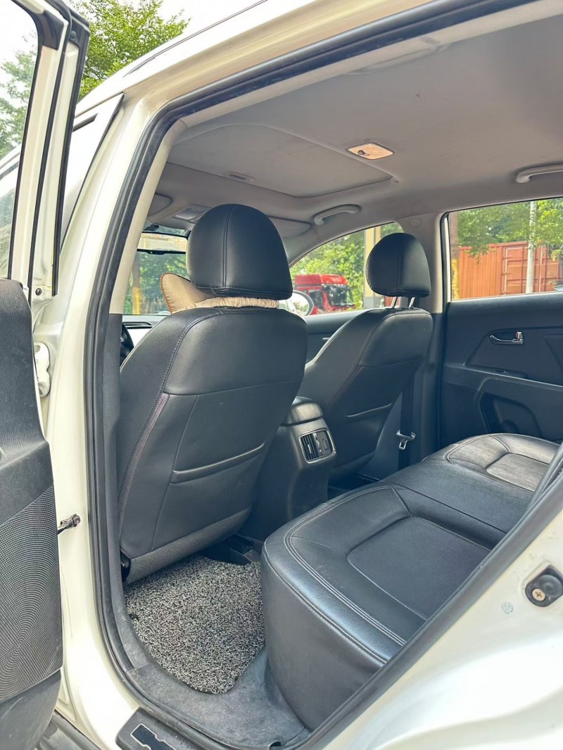 东莞14年起亚智跑5