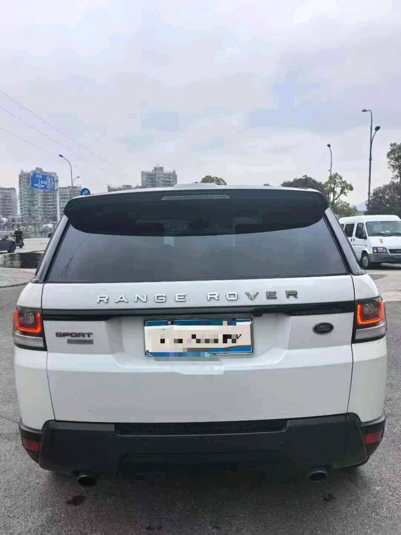 赣州15年路虎揽胜运动9