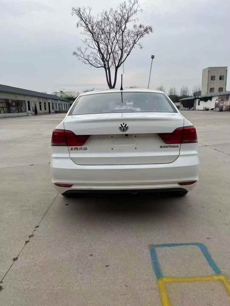 烟台20年大众桑塔纳7