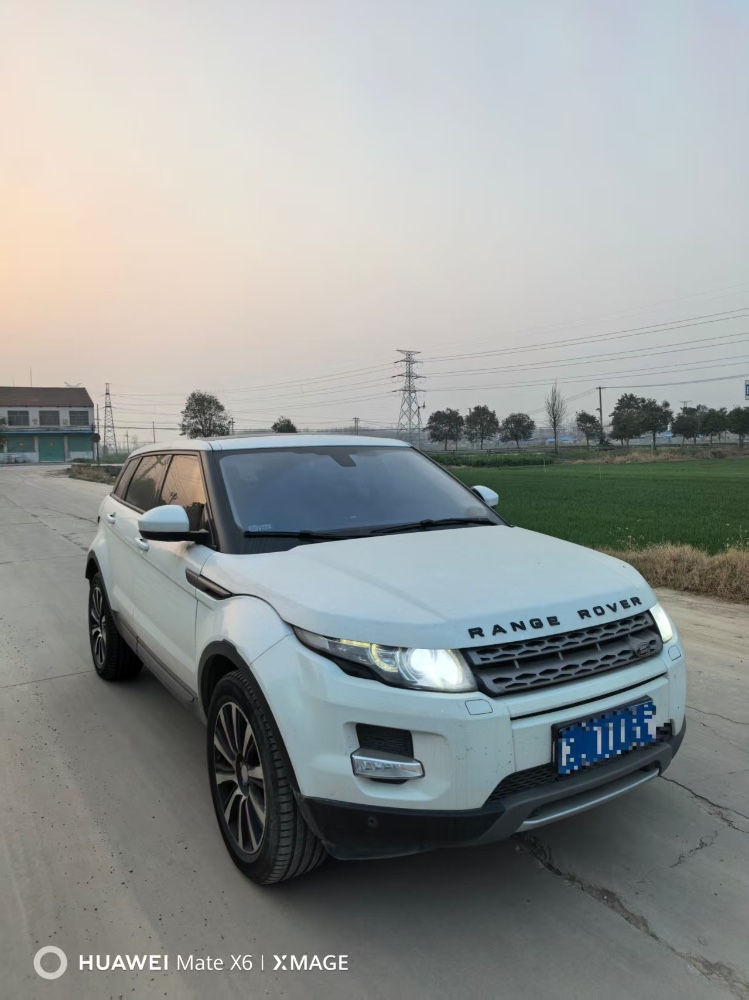 菏泽16年路虎极光2