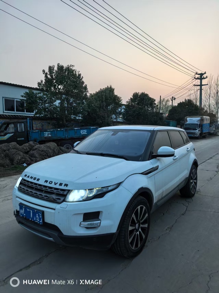 菏泽16年路虎极光3