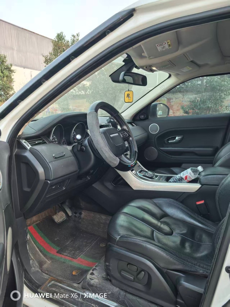 菏泽16年路虎极光4