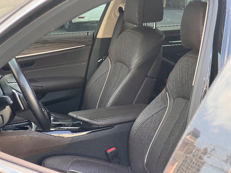 廣州22年寶馬5系7