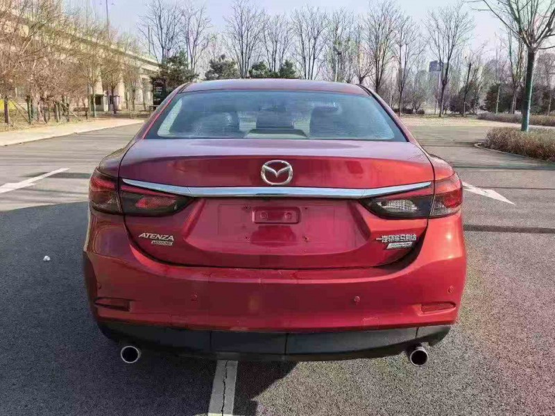 天津18年马自达阿特兹8