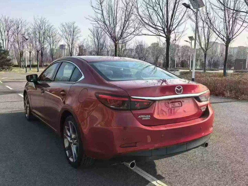 天津18年马自达阿特兹9