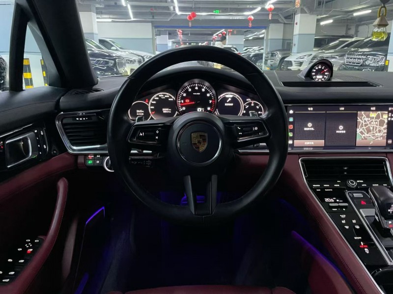 深圳23年保时捷帕拉梅拉4