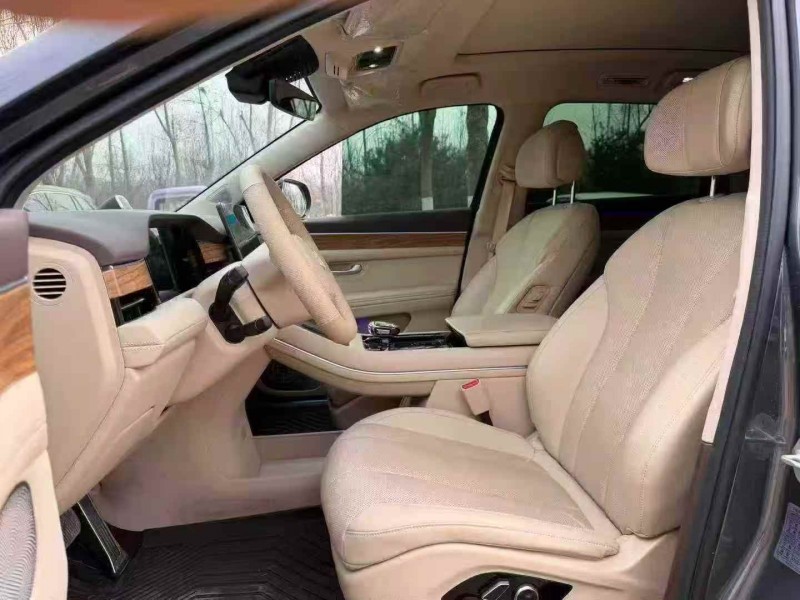 东营24年华为智选问界5