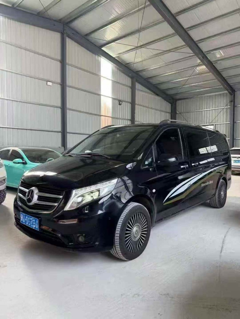 菏泽19年奔驰威霆3