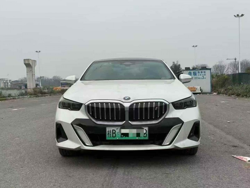 北海24年宝马I51