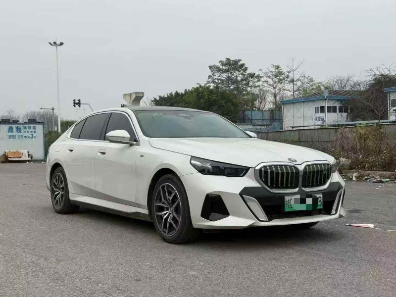 北海24年宝马I52