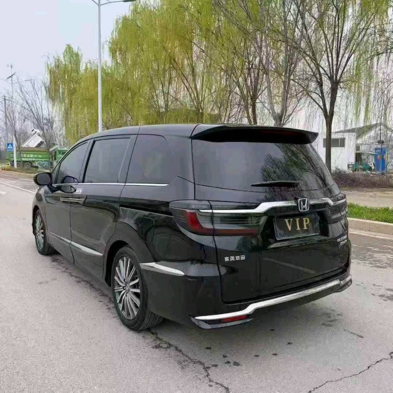 济宁23年本田艾力绅8