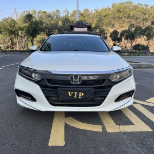 岳阳18年本田雅阁