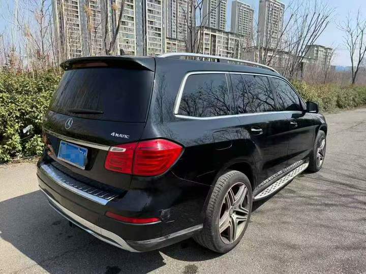 宜昌16年奔驰GL7