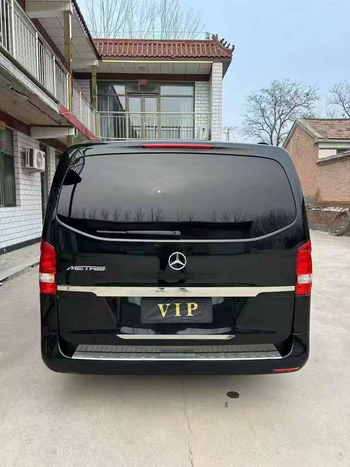 邢台18年奔驰METRIS9