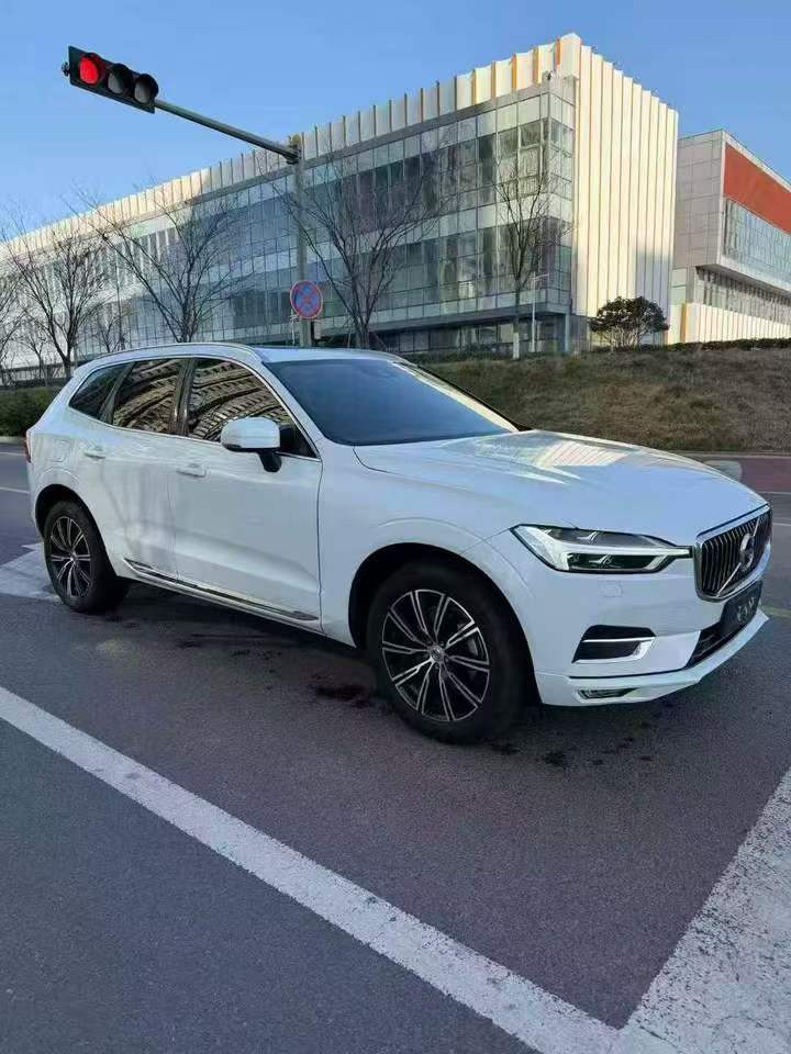青岛20年沃尔沃XC603