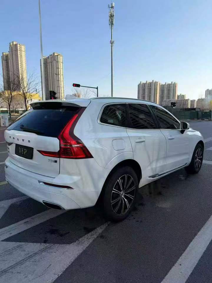 青岛20年沃尔沃XC608