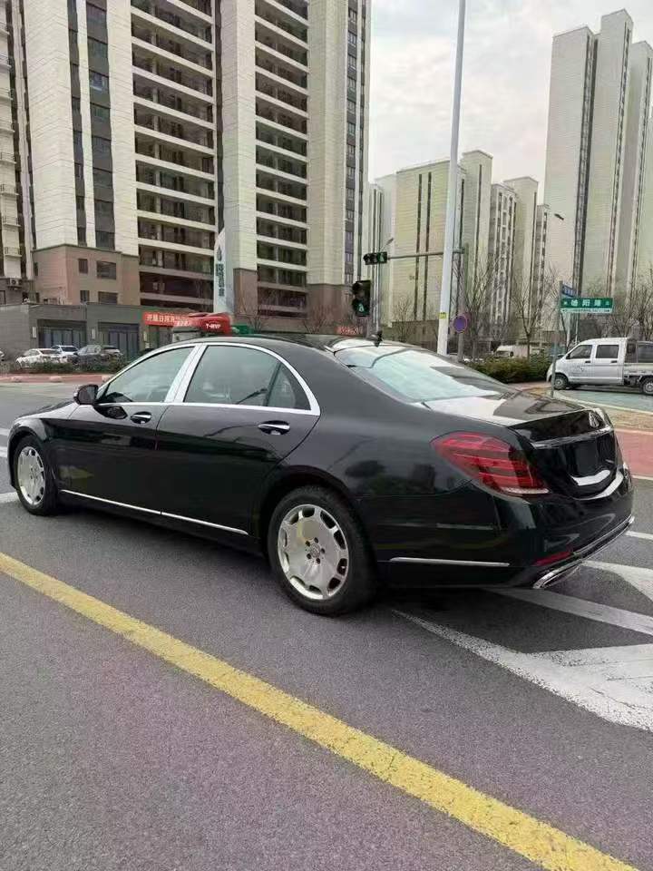 东营15年奔驰S8