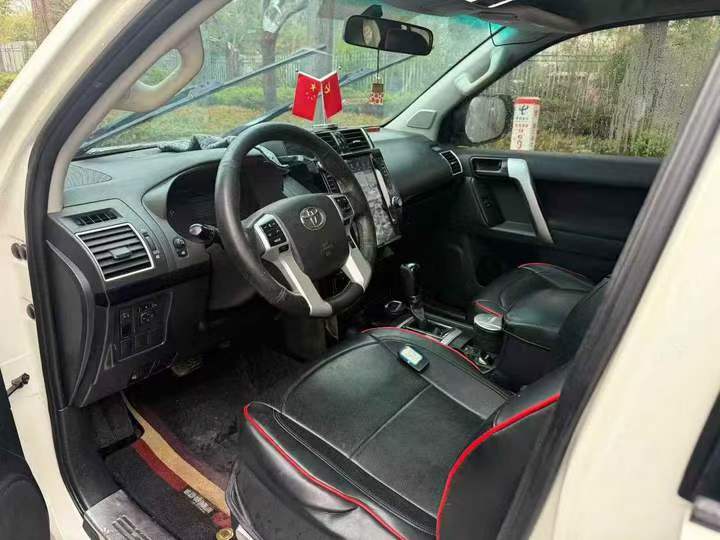 湘潭16年丰田普拉多4
